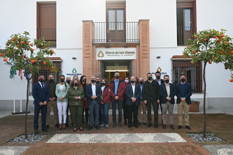 alcaldes-parque-nacional-sierra-de-las-nieves-visita-de-pedro-sanchez