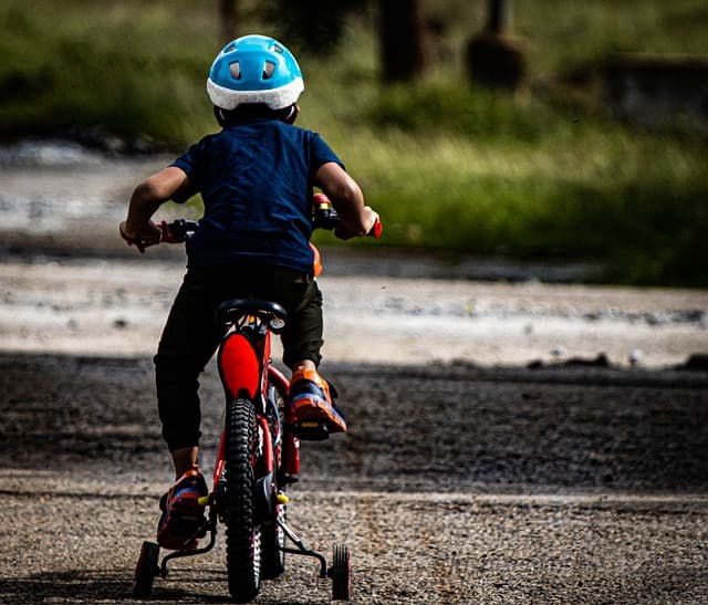 encuentro-escuelas-deporte-ciclismo para los pequeños ciclistas