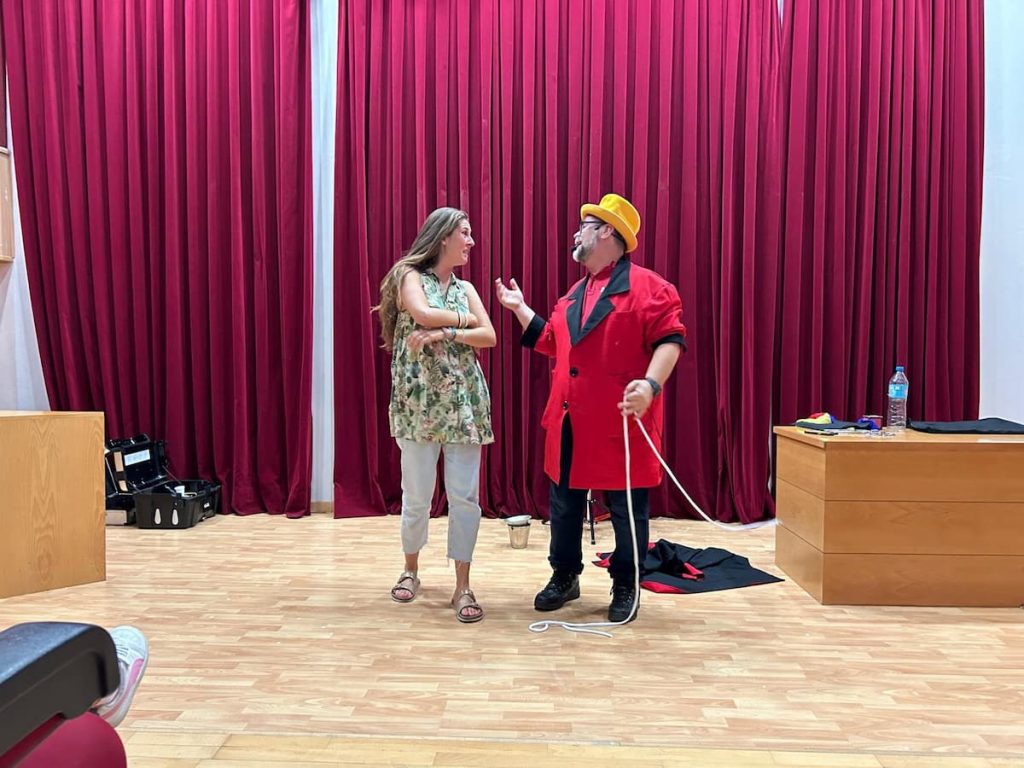 la-magia-de-alexie-en-yunquera con el profesorado