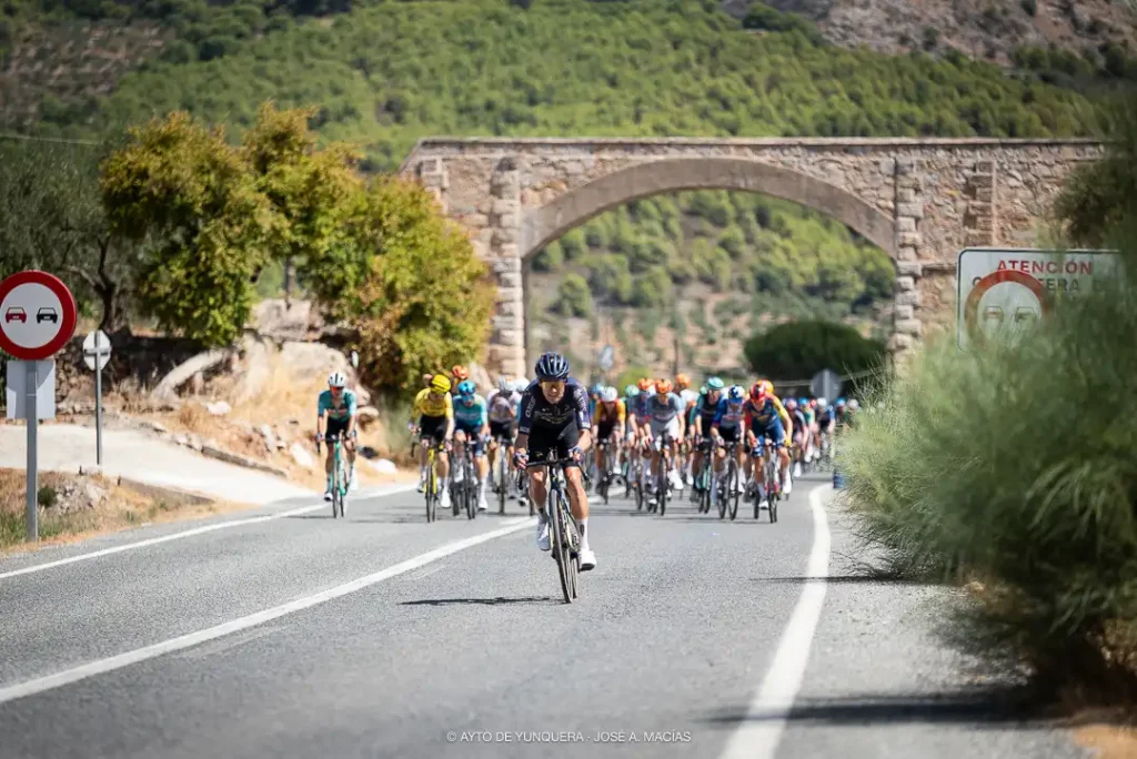 La Vuelta a España 2026 Yunquera - Con el ganador de la etapa en cabeza